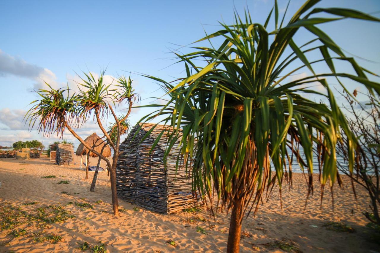 Amanta Beach Nilaveli Eksteriør billede